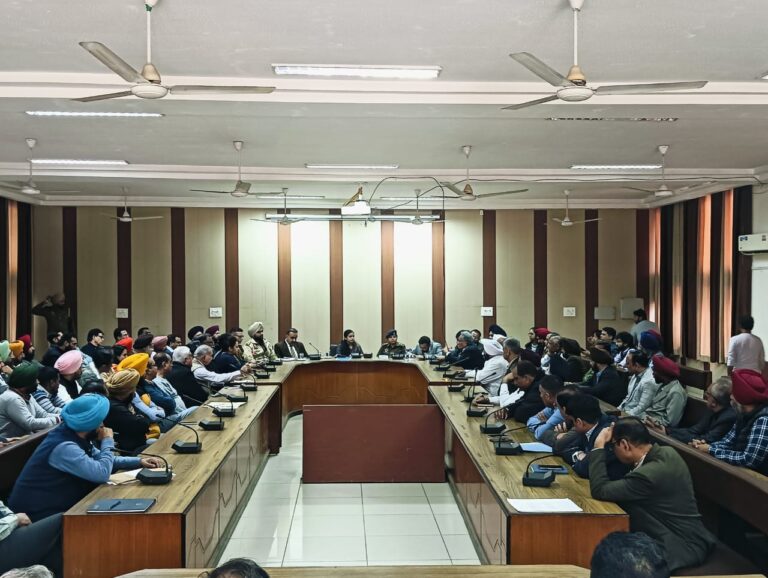 DC Meeting with industrilists (2)