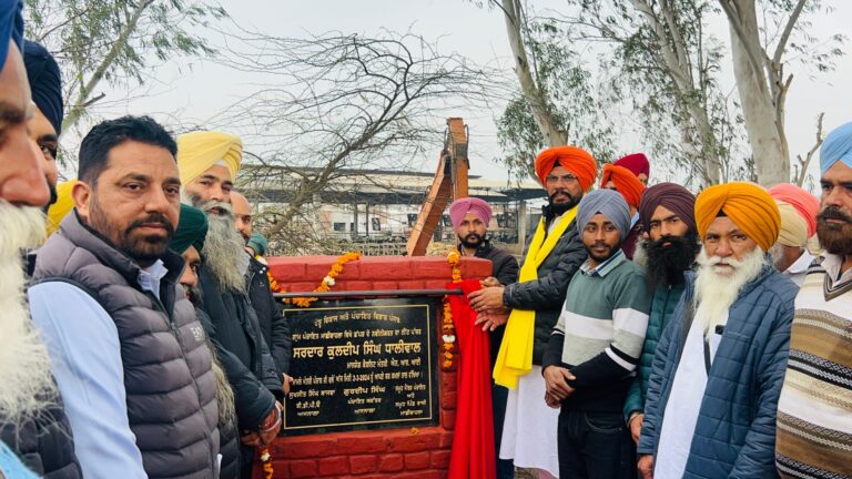 2 March PN Dhaliwal ਛੱਪੜਾਂ ਦੇ ਨਵੀਨੀਕਰਨ ਦਾ ਕੰਮ ਸ਼ੁਰੂ