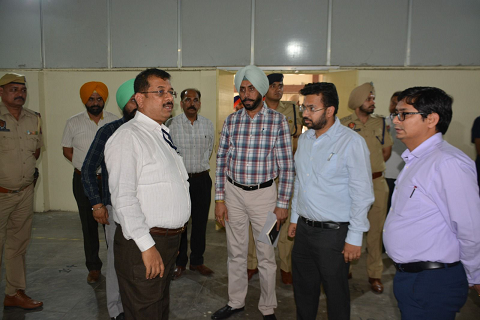 9965E6DB-B23E-48C2-921B-ECFB27141CBC