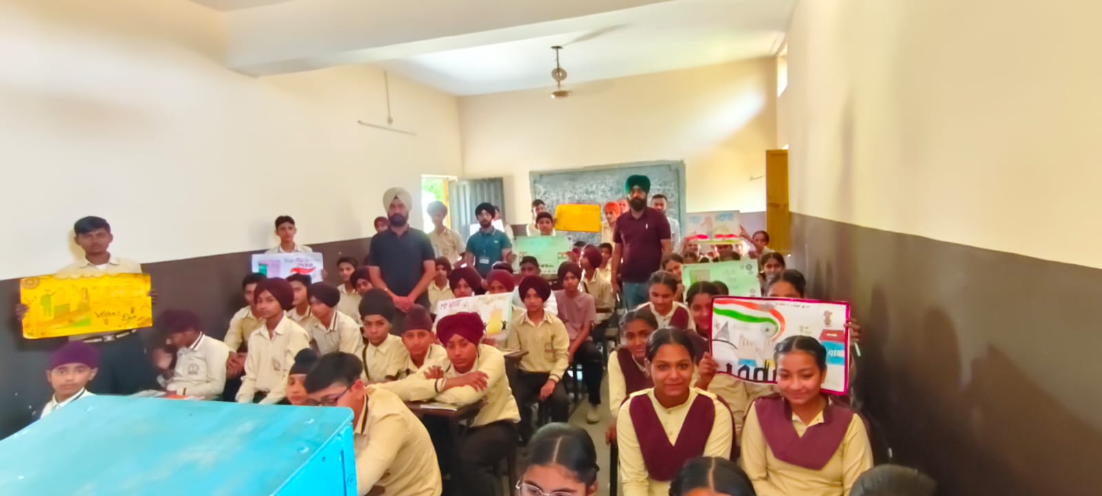 a71ef87f-5694-437e-bd81-fe7584957884