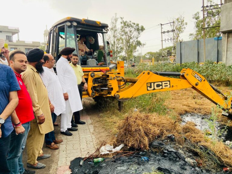 19 June PN 2---tung dhab drain (3)