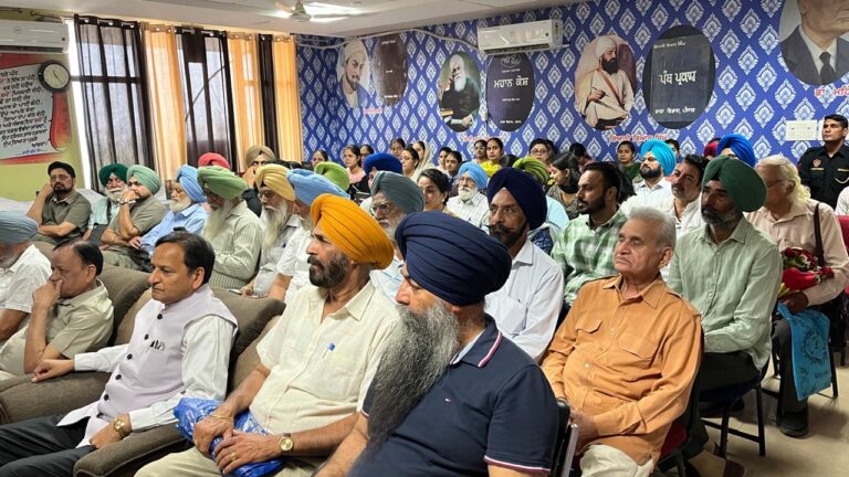 87ec017f-8b54-4879-876a-bdacfa1af28b