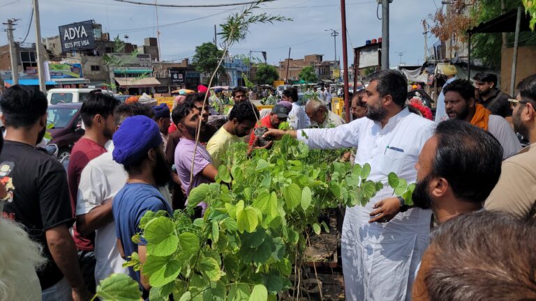 9b36875d-824d-4056-baad-08a6418959a1