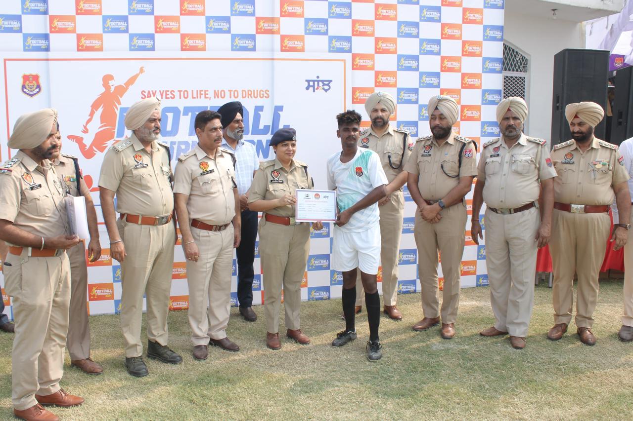 Football Tournament (4)