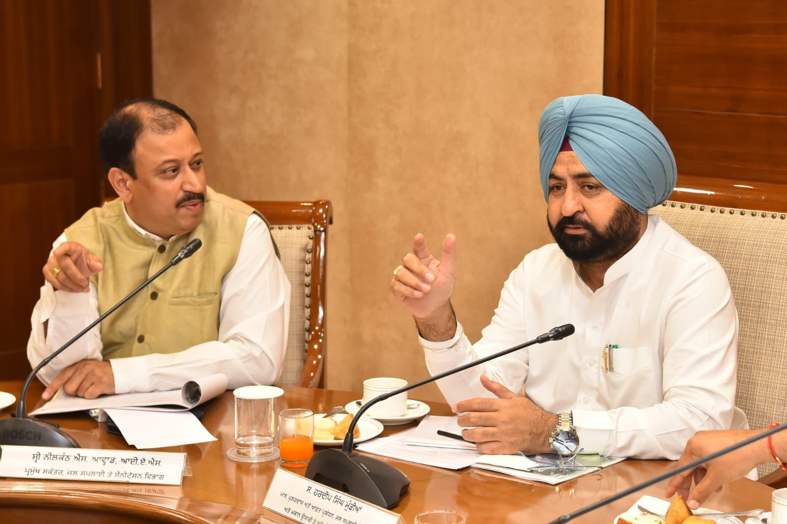 ਪੇਂਡੂ ਖੇਤਰਾਂ ਵਿੱਚ ਪੀਣ ਵਾਲੇ ਸਾਫ਼ ਪਾਣੀ ਅਤੇ ਸੈਨੀਟੇਸ਼ਨ ਸੇਵਾਵਾਂ ਨੂੰ ਯਕੀਨੀ ਬਣਾਇਆ ਜਾਵੇ: ਹਰਦੀਪ ਸਿੰਘ ਮੁੰਡੀਆਂ