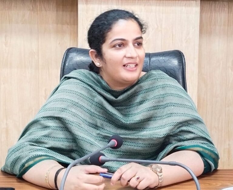 dc deepshikha sharma ias