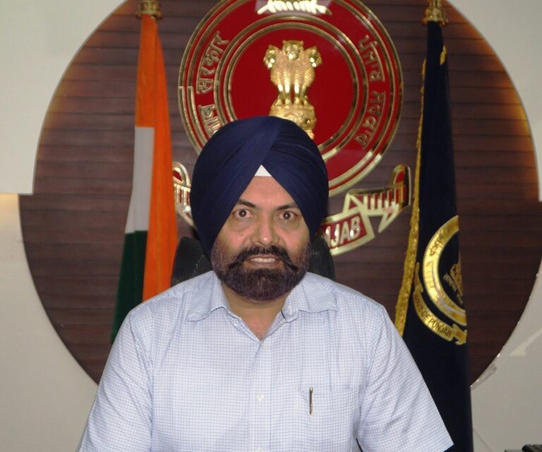 Deputy Commissioner Mr Kulwant Singh IAS (2)