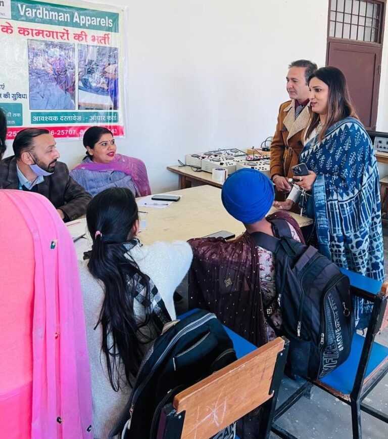 ca592b1d-a793-486f-ba2d-53178244a2de