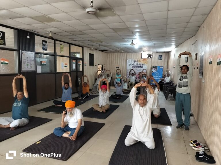 CM DI YOGSHALA (2)