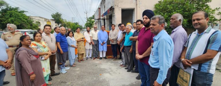 d4301dc6-eeed-4c41-8b2f-624250b06e2c