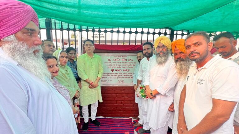 e8d8a260-3150-4efa-956d-6aa58512af6c