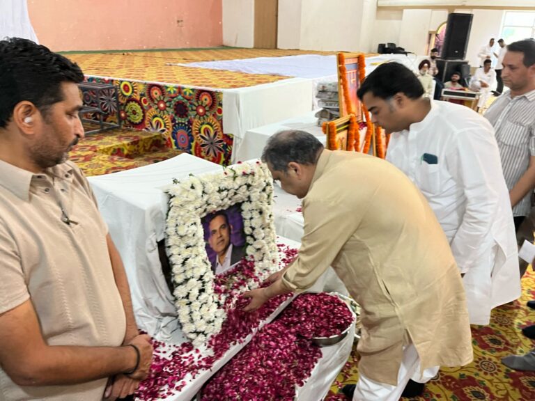 9c7c57e8-ed58-47c6-89a1-43db0151ed79