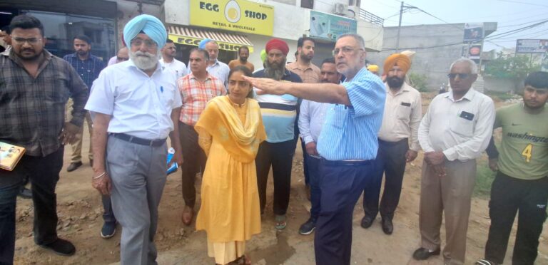 HM Dr Balbir Singh Pic 2