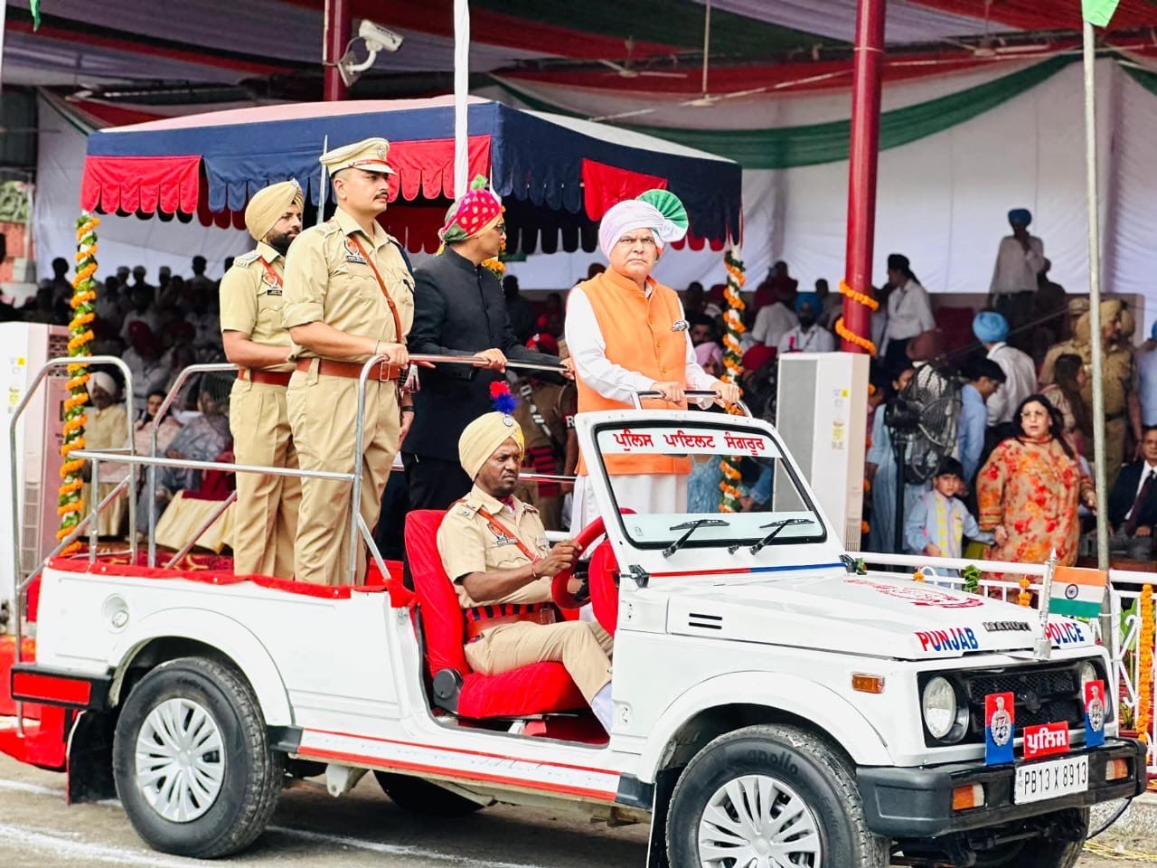 681b8e9b-9309-42e7-99a9-5756e37efb8f