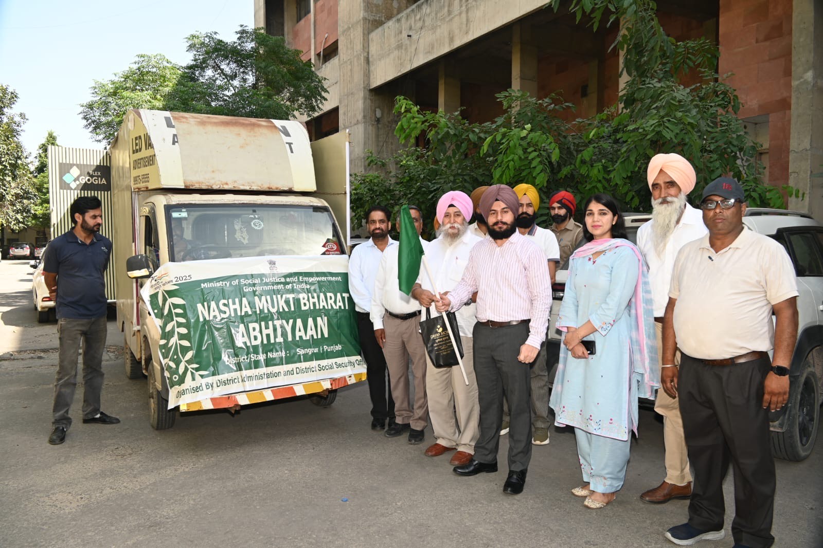 42e92e65-a8ef-46f6-b532-7a4e5f730236