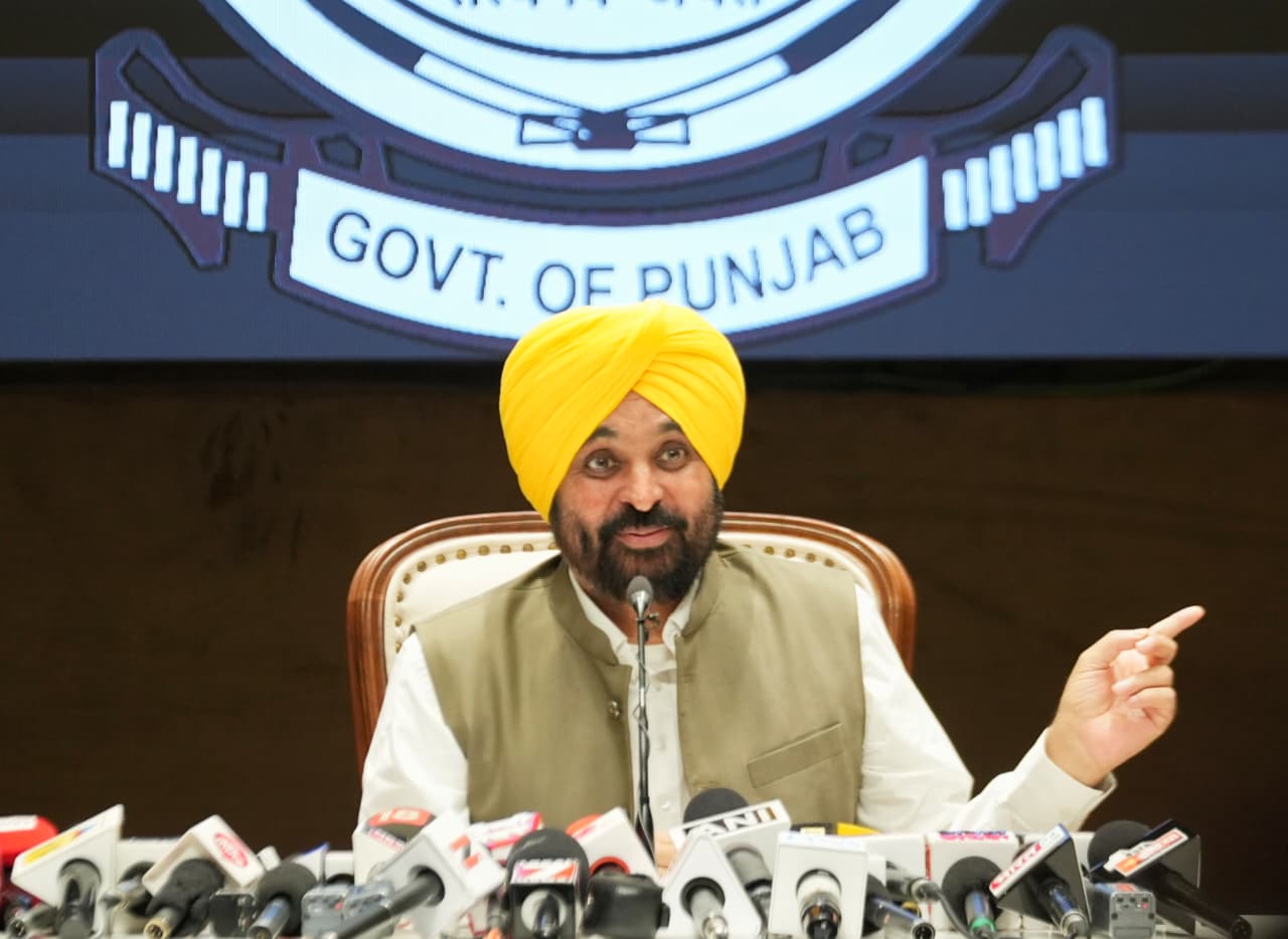 ਮੋਦੀ ਸਰਕਾਰ ਨੇ ਪਾਕਿਸਤਾਨ ਦੇ ਪਵਿੱਤਰ ਅਸਥਾਨਾਂ ਦੇ ਦਰਸ਼ਨਾਂ ਦੀ ਇਜਾਜ਼ਤ ਨਾ ਦੇ ਕੇ ਸਿੱਖਾਂ ਦੀ ਮਾਨਸਿਕਤਾ ਨੂੰ ਡੂੰਘੀ ਠੇਸ ਪਹੁੰਚਾਈ- ਮੁੱਖ ਮੰਤਰੀ