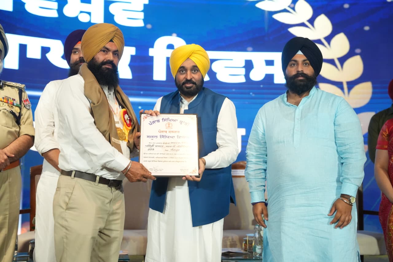 WhatsApp Image 2025-10-05 at 6.42.36 PM (1)