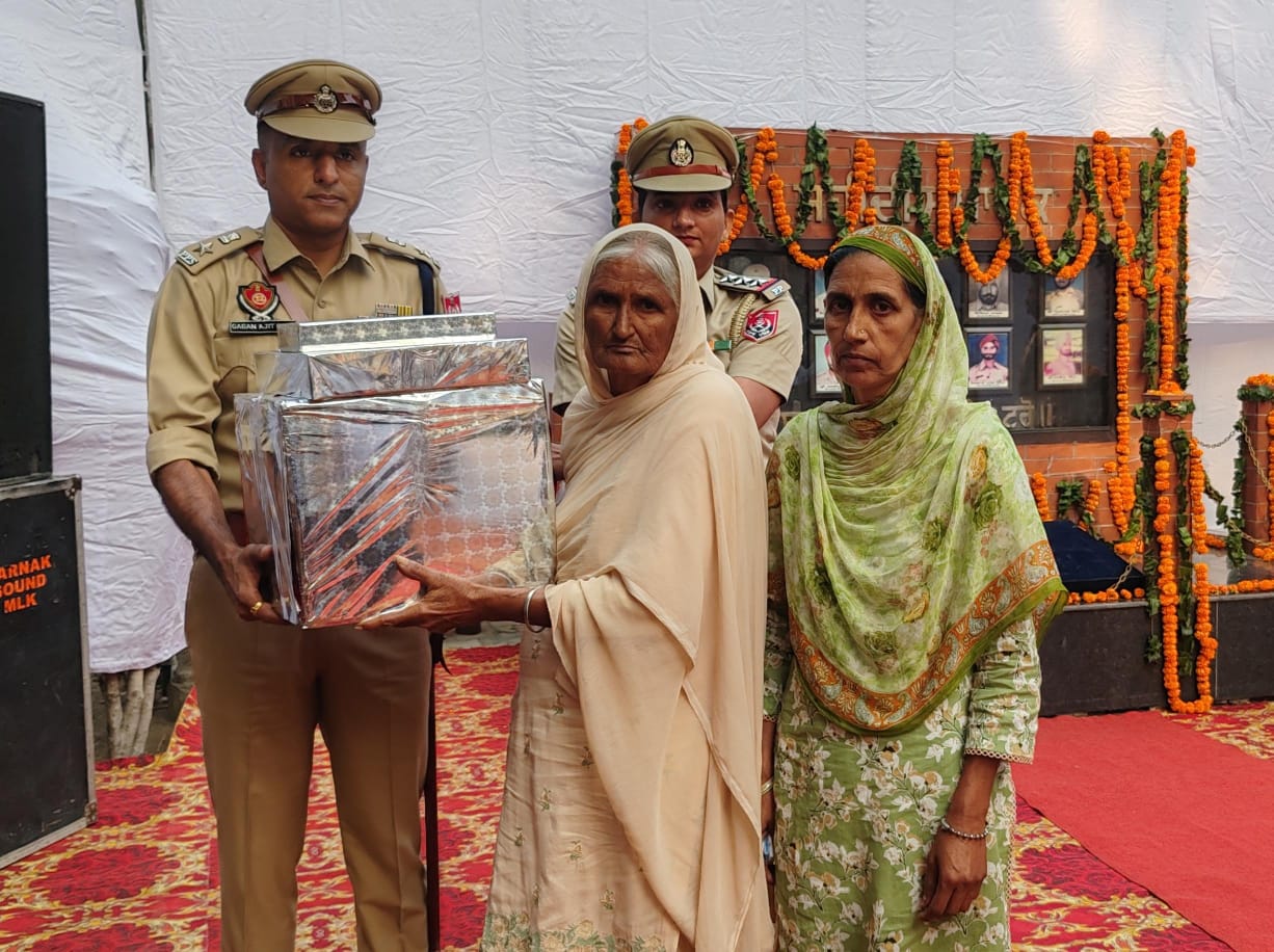 WhatsApp Image 2025-10-21 at 1.10.57 PM (2)