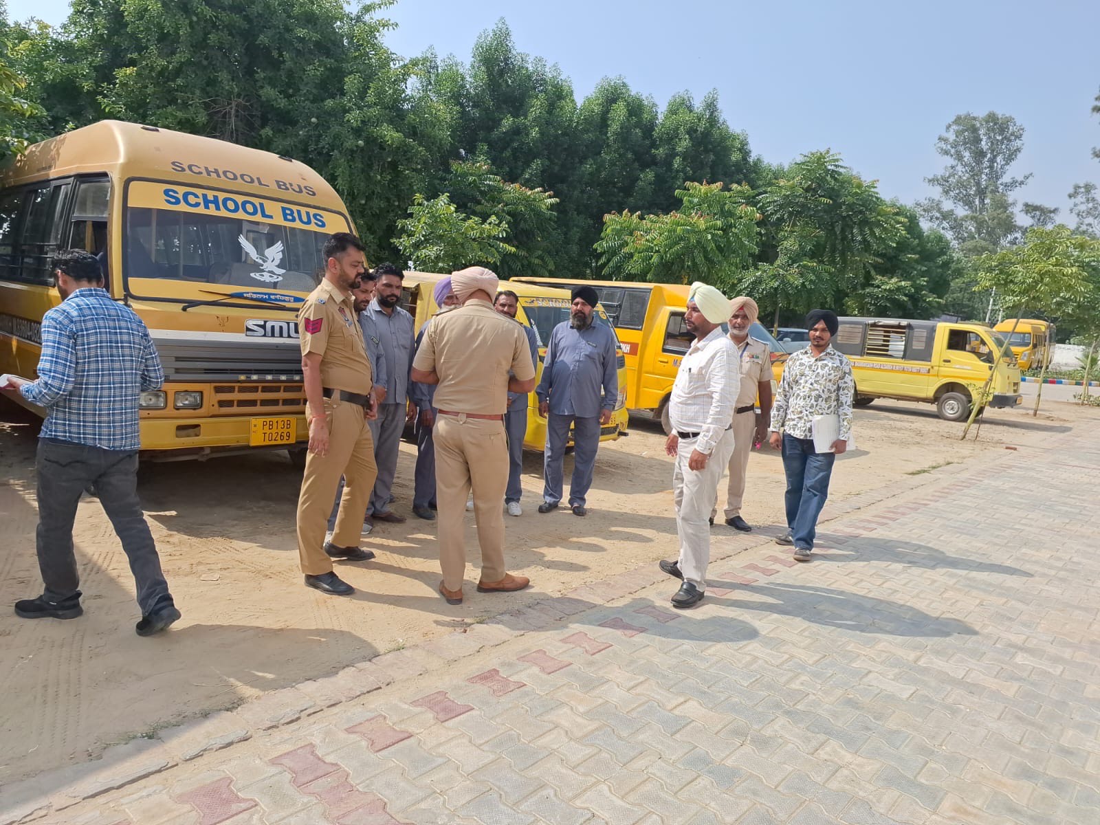 da3bb1cb-e4da-4ea8-8f27-5b684feb8120