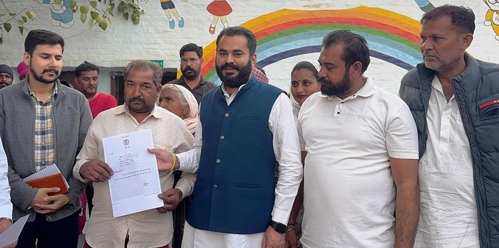 21543205-f231-419c-9b2d-c5e999d76c9f