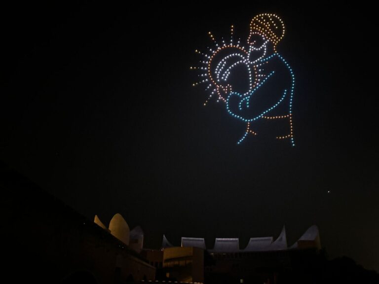 f5c2776f-15c9-4c77-9156-7c85551a8ce4