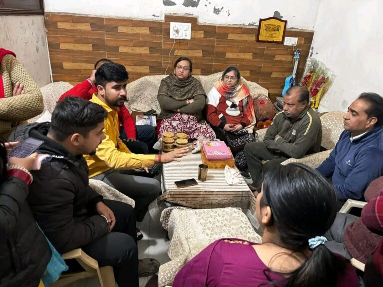 0963a295-c8ec-4806-8041-6856ba7b4c0c