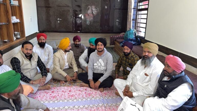 1fe59b21-e2c7-40a6-b541-3059ecc40e39