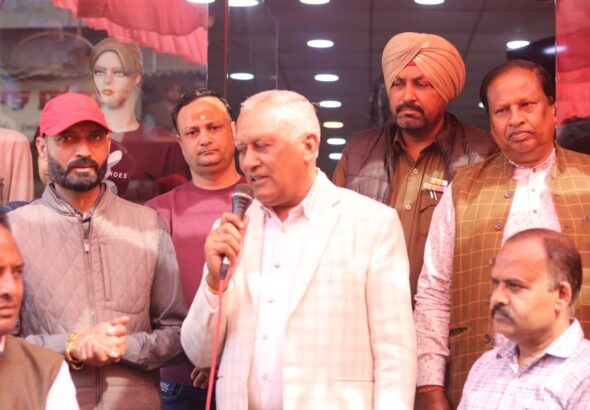 e70a6cef-6eff-4eb3-9632-9d91684ca32a