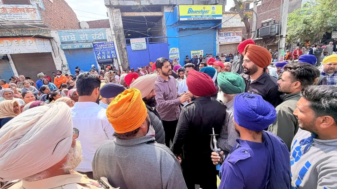 00a69674-8695-4e18-8a2f-3a840c616b9b