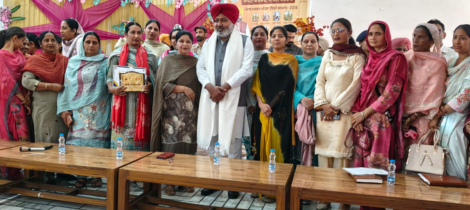 3aa949c5-2262-4a13-aa24-998574906d2b