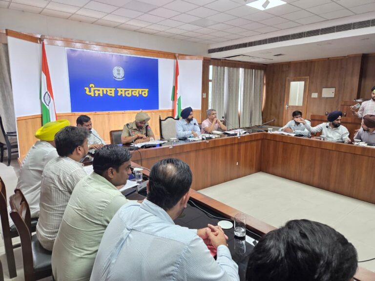 ef2c535d-41c2-4562-b193-b04aab6d068b