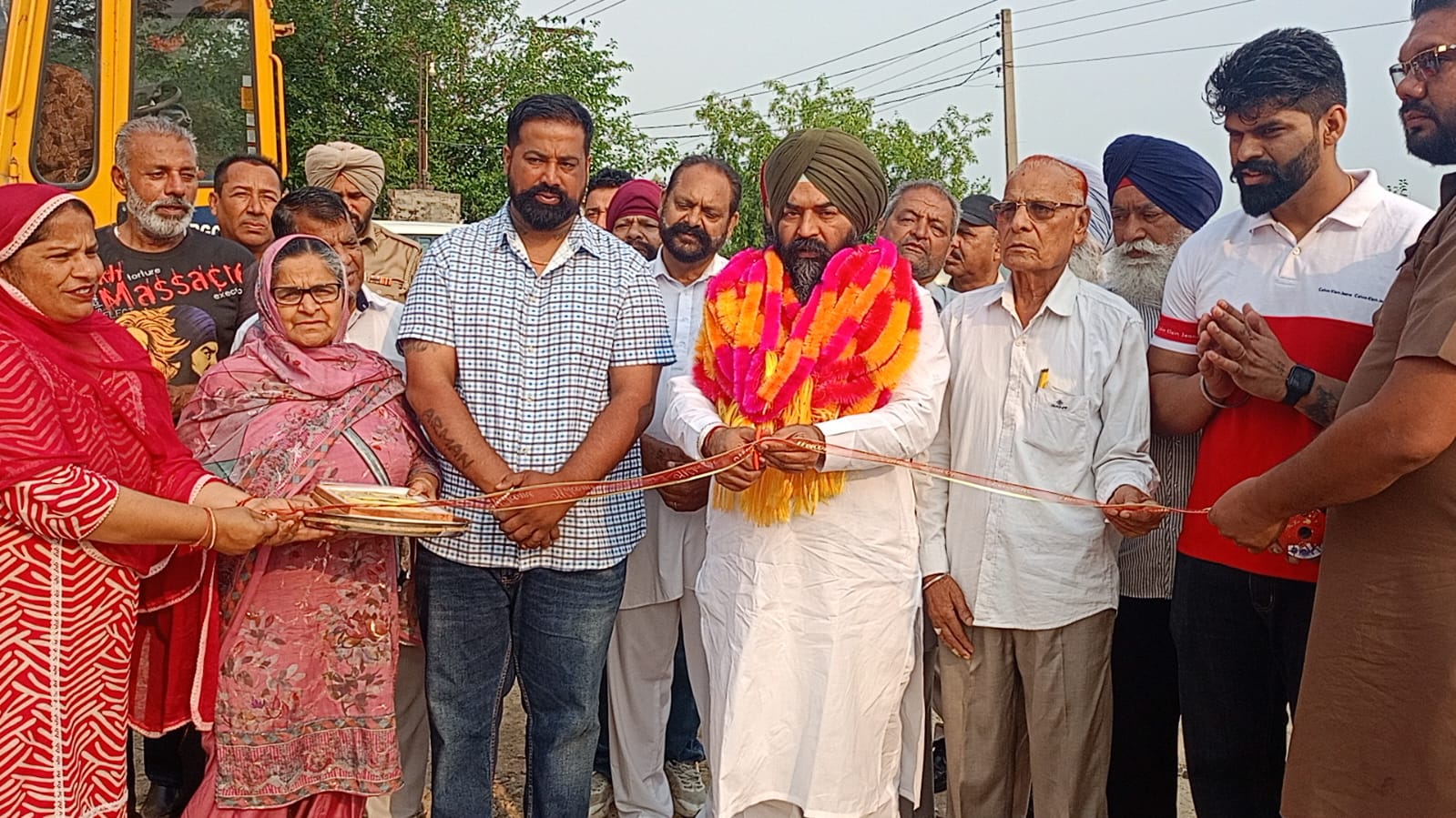 Pic (2)