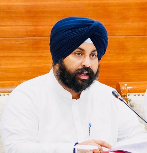 ਪੰਜਾਬ ਦੇ ਸਕੂਲਾਂ ਵਿੱਚ ਸਾਲ ਭਰ ਚੱਲਣ ਵਾਲੀ ‘ਯੁੱਧ ਨਸ਼ਿਆਂ ਵਿਰੁੱਧ’ ਮੁਹਿੰਮ ਅਧੀਨ ਕਰਵਾਈਆਂ ਜਾਣਗੀਆਂ ਨਸ਼ਾ ਵਿਰੋਧੀ ਜਾਗਰੂਕਤਾ ਗਤੀਵਿਧੀਆਂ