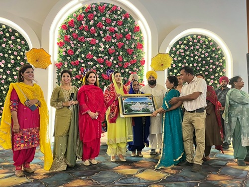 ਤੀਆਂ ਦਾ ਤਿਉਹਾਰ ਮਹਿਲਾਵਾਂ ਲਈ ਖੁਸ਼ੀ, ਮਿਲਾਪ ਤੇ ਸਾਂਝ ਦਾ ਸੁਨੇਹਾ- ਡਾ.ਗੁਰਪ੍ਰੀਤ ਕੌਰ ਮਾਨ