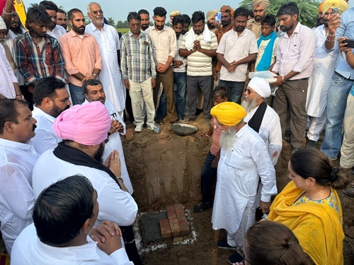ਅਰਨੀਵਾਲਾ ਵਿਖੇ ਲਗਭਗ 12 ਕਰੋੜ ਦੀ ਲਾਗਤ ਨਾਲ ਬਣੇਗੀ ਏਸ਼ੀਆ ਦੀ ਸਭ ਤੋਂ ਪਹਿਲੀ ਜਾਮਣ ਮੰਡੀ- ਖੁੱਡੀਆਂ