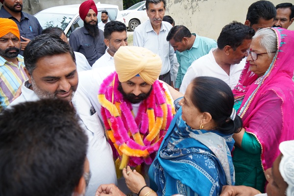 ਪੰਜਾਬ ਸਰਕਾਰ ਵੱਲੋਂ ਪਿੰਡਾਂ ਵਿੱਚ ਸਾਂਝੇ ਸਮਾਜਿਕ ਸਮਾਗਮਾਂ ਲਈ ਉਸਾਰੇ ਜਾ ਰਹੇ ਕਮਿਊਨਿਟੀ ਸੈਂਟਰ – ਹਰਜੋਤ ਬੈਂਸ