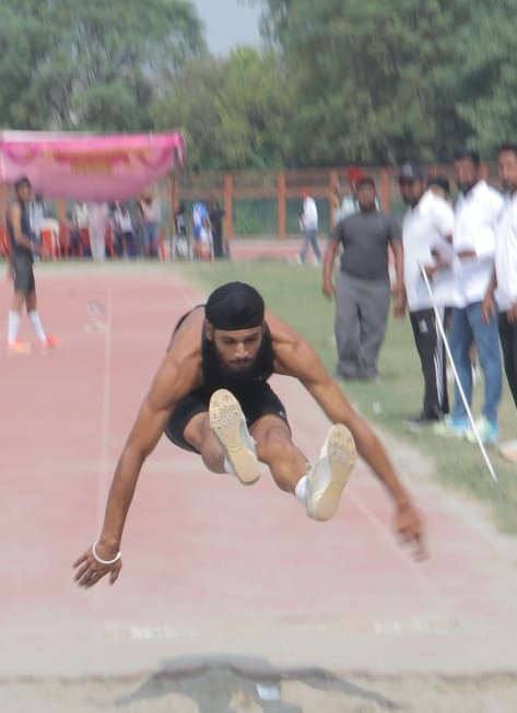 ‘ਖੇਡਾਂ ਵਤਨ ਪੰਜਾਬ ਦੀਆਂ’ ਤਹਿਤ ਐਥਲੈਟਿਕਸ ਅਤੇ ਬੈਡਮਿੰਟਨ ਦੇ ਹੋਏ ਜ਼ਿਲ੍ਹਾ ਪੱਧਰੀ ਮੁਕਾਬਲੇ