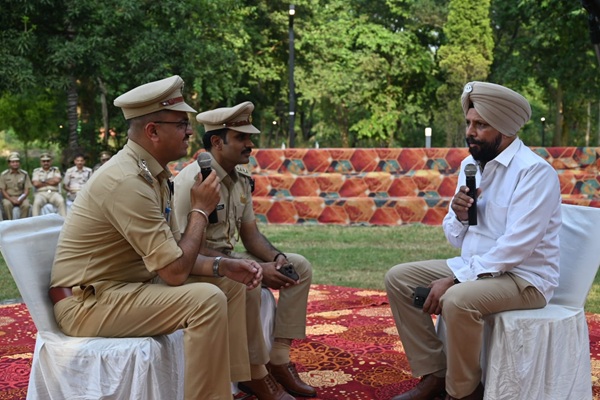 ਰੂਪਨਗਰ ਵਿੱਚ ਹਿੰਦੀ ਅਤੇ ਸਵੱਛਤਾ ਪੰਦਰਵਾੜੇ ਦਾ ਸ਼ਾਨਦਾਰ ਸਮਾਪਤੀ ਸਮਾਰੋਹ